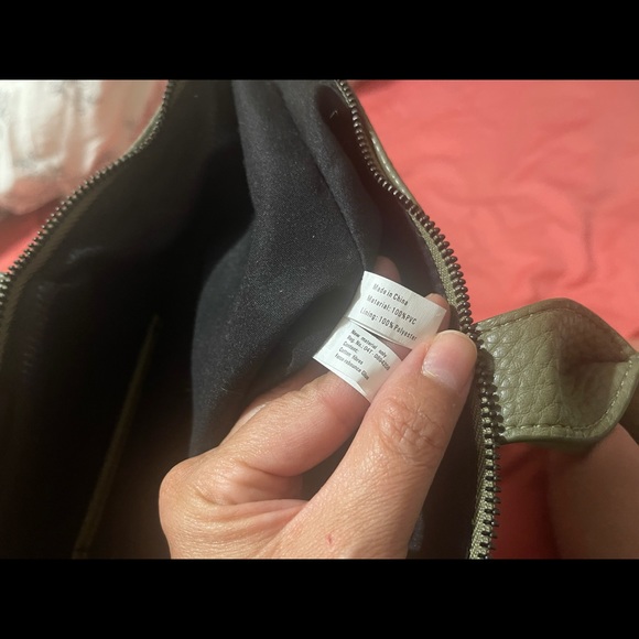 Co lab, large olive green vegan leather tote - Picture 6 of 6